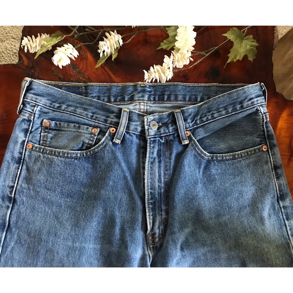 Levi’s Jeans - Picture 3 of 5